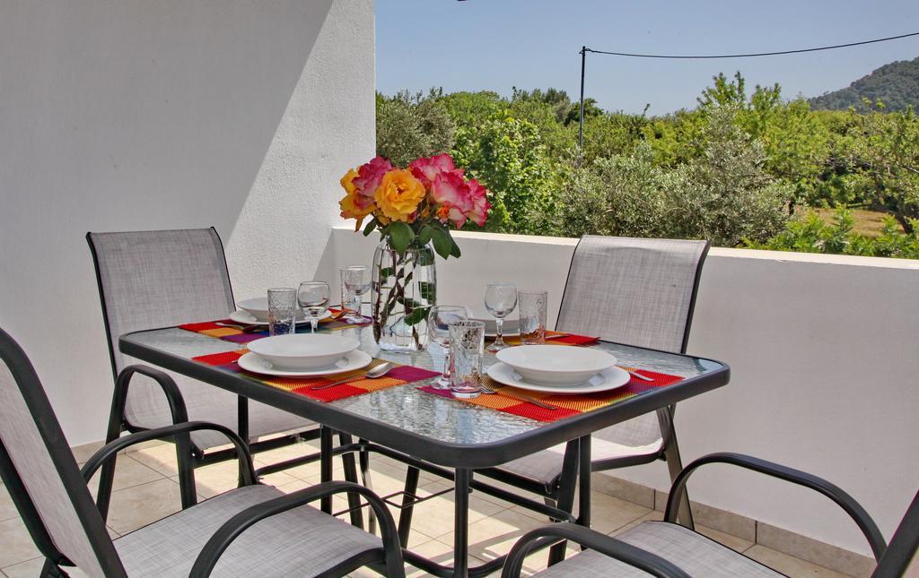 Giasemi Apartments Skopelos Town Exterior photo