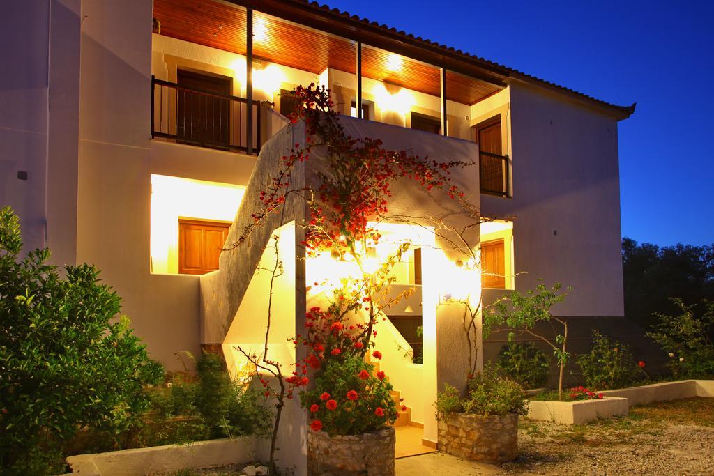 Giasemi Apartments Skopelos Town Exterior photo